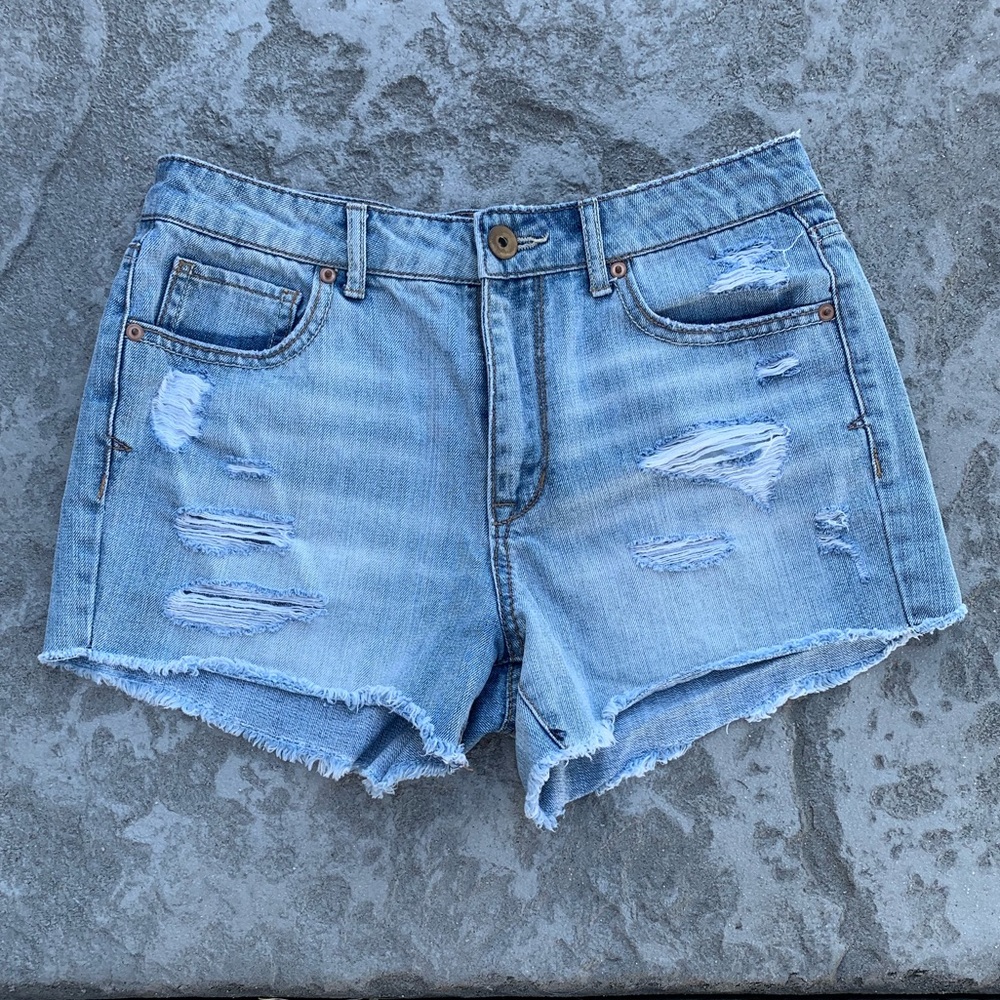 High waisted jean shorts